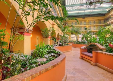 Embassy Suites by Hilton Los Angeles International Airport South