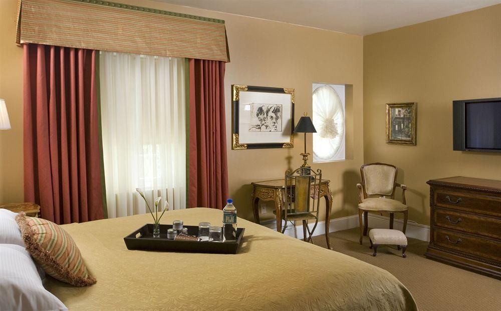 Rittenhouse 1715 - A Boutique Hotel