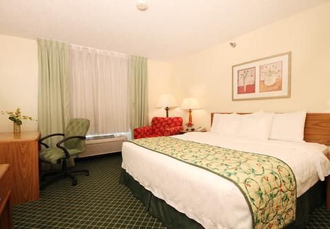 AmericInn by Wyndham Moline Airport Quad Cities