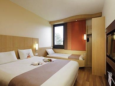 ibis Guingamp