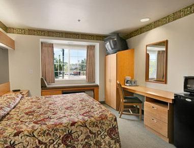Super 8 by Wyndham Pride Midvale/Midvalley/Salt Lake City