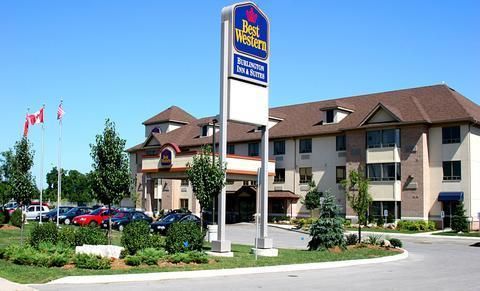 Best Western Plus Burlington Inn & Suites