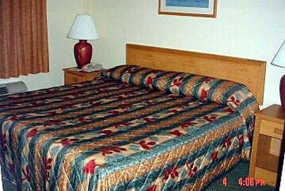 Island Suites