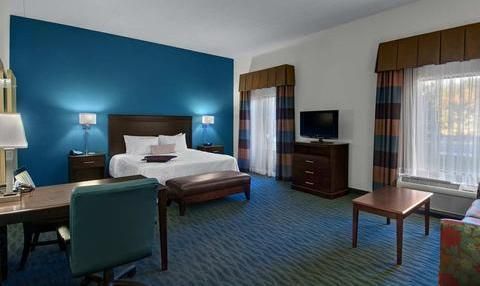 Hampton Inn & Suites Smithfield