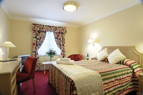 Best Western Calcot Hotel
