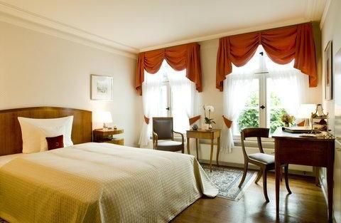 Hotel Louis C. Jacob