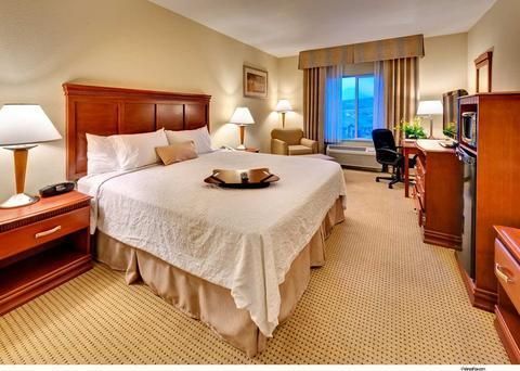 Hampton Inn & Suites Reno