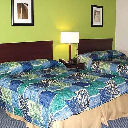 Airport Waterfront Inn
