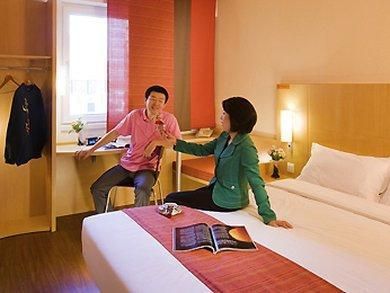 ibis Tianjin Riverside