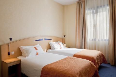 Holiday Inn Express San Sebastian de los Reyes, an IHG Hotel
