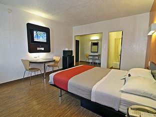 Hotel Image 6