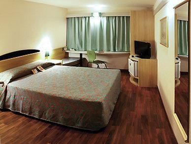 ibis Curitiba Batel