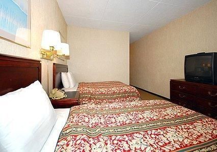 Crowne Plaza Chicago SW - Burr Ridge, an IHG Hotel