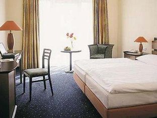 Hotel Image 1