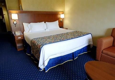 Courtyard by Marriott Harrisburg Hershey