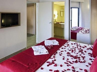 Mercure Santos