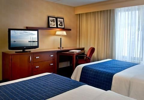 Courtyard by Marriott Nashua