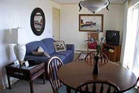 The Garlands Motel