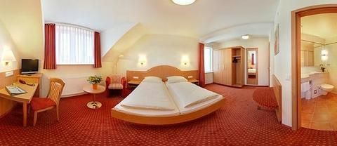 Hotel Kriemhild am Hirschgarten