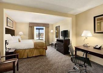 Wingate by Wyndham Dayton - Fairborn
