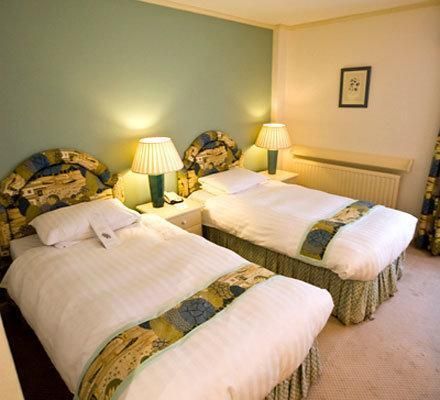 Cotswold Lodge Hotel