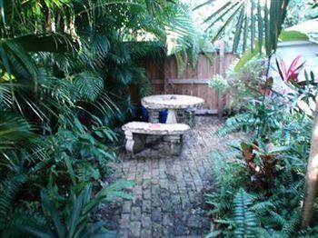 Outdoor Pictures 23