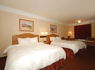 B/W Smokehouse Lodge