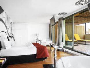 Hotel Image 2