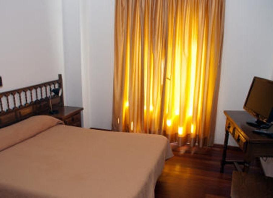Hotel Ansuiña