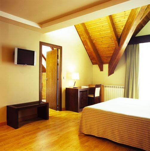 Fun Aragon Hills Hotel & Spa