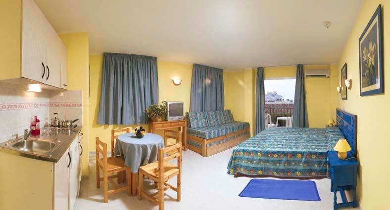 Apartamentos Vibra Caleta - Adults only