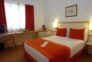 Hotel Image 2
