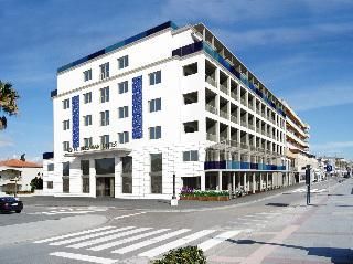 Hotel Brisamar Suites