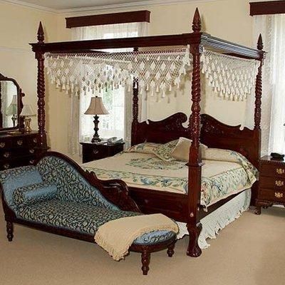 Esperanza Mansion