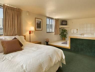 Super 8 by Wyndham Spearfish