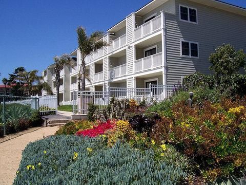 Pismo Lighthouse Suites