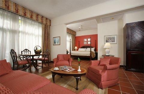 Pegasus Hotel By the Waterfront