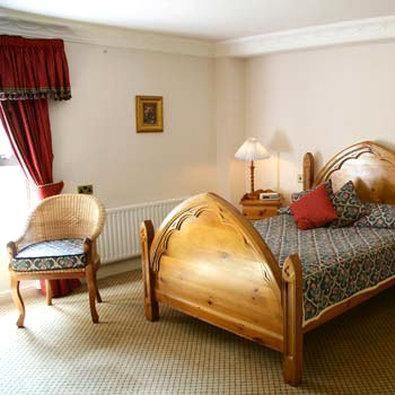 Waterton Park Hotel