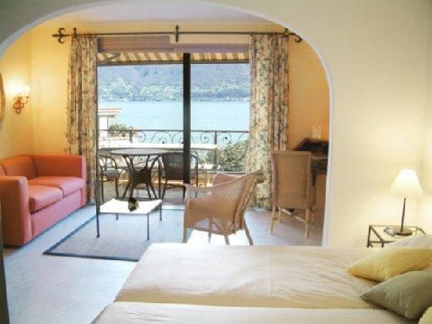 Suiten-Hotel Sunstar Brissago