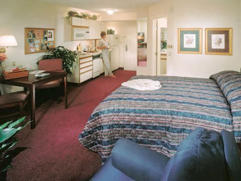 Candlewood Suites Lake Mary, an IHG Hotel