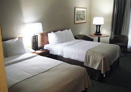Clarion Inn