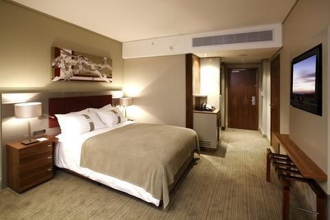 Holiday Inn Johannesburg-Rosebank, an IHG Hotel
