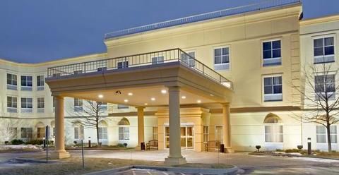 La Quinta by Wyndham Bannockburn-Deerfield