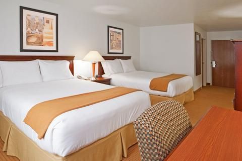 Holiday Inn Express - Newell-Chester WV, an IHG Hotel