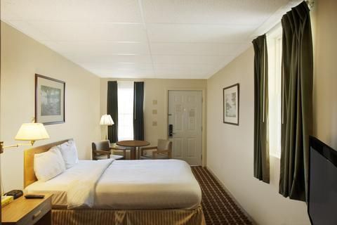 Red Carpet Inn and Suites Cooperstown