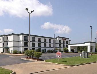 Ramada by Wyndham Pearl/Jackson Airport