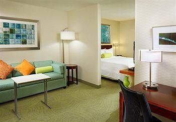 Staybridge Suites Pittsburgh Airport, an IHG Hotel
