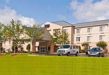 Fairfield Inn & Suites Jackson Airport