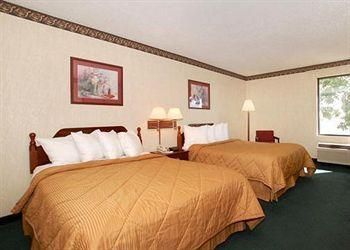 Comfort Inn & Suites Maumee - Toledo - I80-90