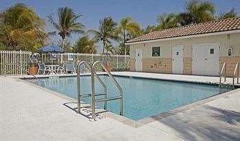 Extended Stay America Suites - Union City - Dyer St